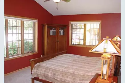 10 Vienna Circle, Madison, WI 53718 - Photo 13