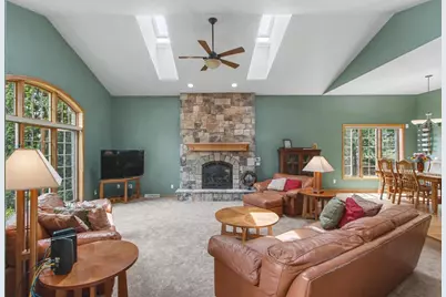 10 Vienna Circle, Madison, WI 53718 - Photo 9