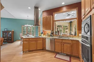 10 Vienna Cir, Madison, WI 53718 - Photo 5