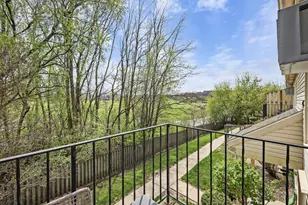 6717 Park Edge Dr, Madison, WI 53719 - Photo 7
