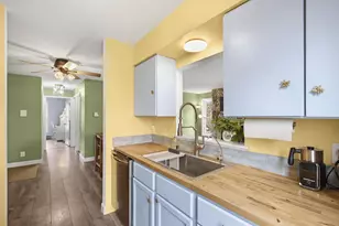 6717 Park Edge Dr, Madison, WI 53719 - Photo 17