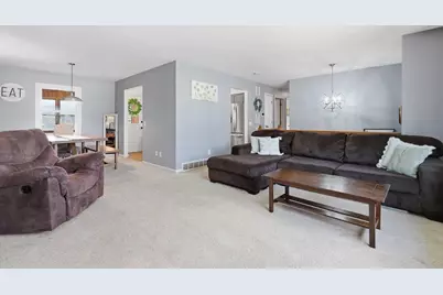 3105 Gerald Street, Madison, WI 53704 - Photo 9