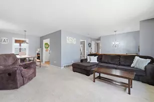 3105 Gerald St, Madison, WI 53704 - Photo 9