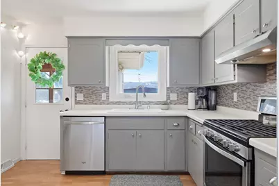 3105 Gerald Street, Madison, WI 53704 - Photo 13