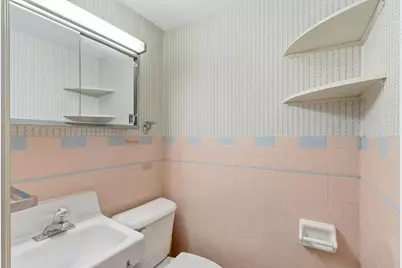 809 W Edgewater Street, Portage, WI 53901 - Photo 11