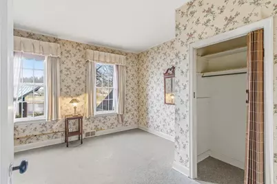 809 W Edgewater Street, Portage, WI 53901 - Photo 9