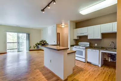 5198 Sassafras Drive #205, Fitchburg, WI 53711 - Photo 7