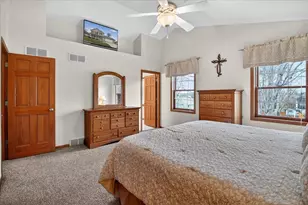 6825 Bluff Point Dr, Madison, WI 53718 - Photo 19