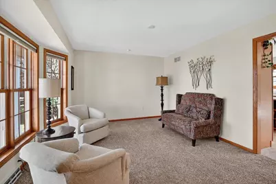 6825 Bluff Point Drive, Madison, WI 53718 - Photo 3