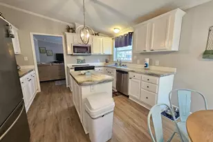 W4237 Wildwood Dr, Mauston, WI 53948 - Photo 13