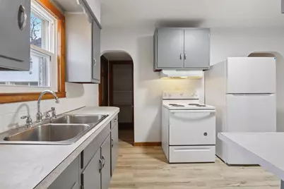 802 W Franklin Street, Portage, WI 53901 - Photo 13