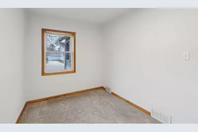 802 W Franklin Street, Portage, WI 53901 - Photo 21