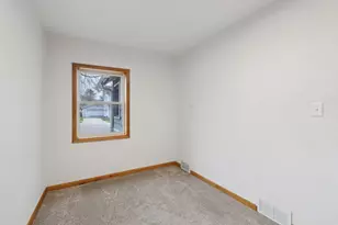 802 W Franklin St, Portage, WI 53901 - Photo 21