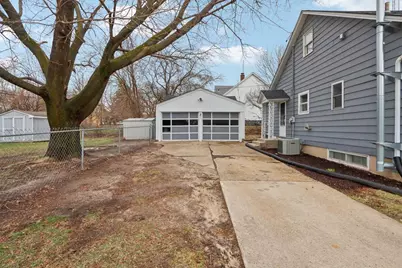 802 W Franklin Street, Portage, WI 53901 - Photo 3