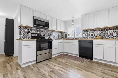 1305 E Road 1 Road, Edgerton, WI 53534 - Photo 7