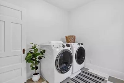 631 College Street, Beloit, WI 53511 - Photo 31