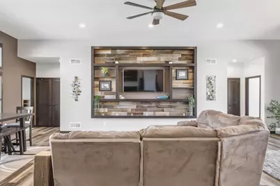 6432 Revere Pass, DeForest, WI 53532 - Photo 11