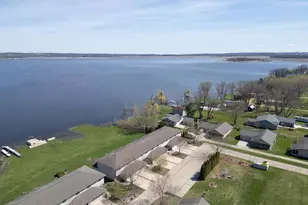 178 E Front Street, Marquette, WI 53947 - Photo 37