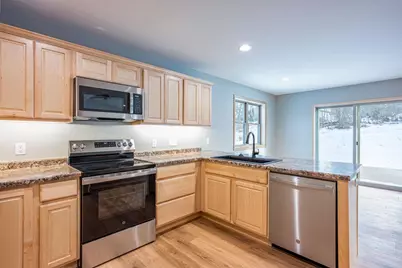 1618 Michigan Avenue, Wisconsin Dells, WI 53965 - Photo 13