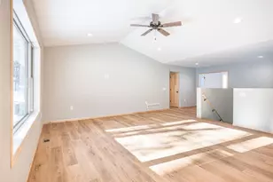 1618 Michigan Ave, Wisconsin Dells, WI 53965 - Photo 7