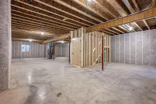 1618 Michigan Ave, Wisconsin Dells, WI 53965 - Photo 39