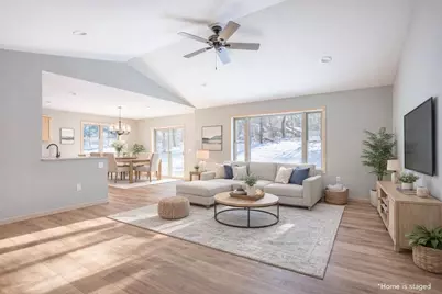 1618 Michigan Avenue, Wisconsin Dells, WI 53965 - Photo 9