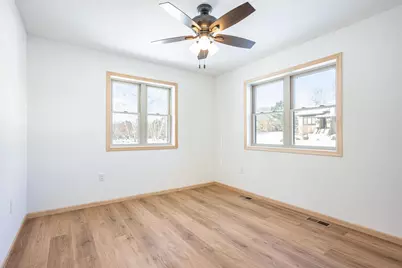 1618 Michigan Avenue, Wisconsin Dells, WI 53965 - Photo 23