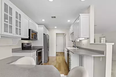 7204 Saukdale Drive, Madison, WI 53717 - Photo 7