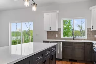 W647 Oak Shore Dr, Fall River, WI 53932 - Photo 61