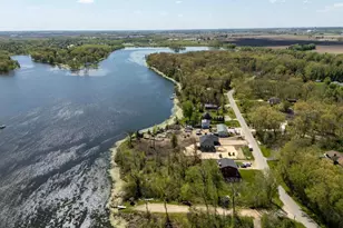 W647 Oak Shore Dr, Fall River, WI 53932 - Photo 45