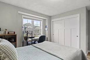 6282 Stone Gate Dr, Madison, WI 53719 - Photo 15