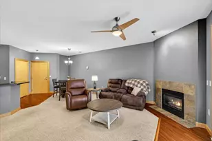 8253 Mayo Dr, Madison, WI 53719 - Photo 7