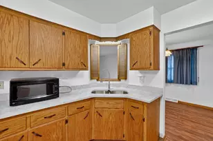 3160 S 95th St, Milwaukee, WI 53227 - Photo 15