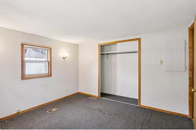 5040 Crestview Road, Marshall, WI 53559 - Photo 17