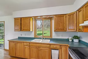 5963 Cherokee Valley Pass, Waunakee, WI 53597 - Photo 23