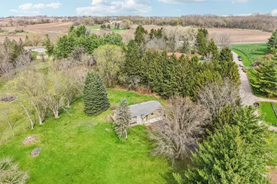 5963 Cherokee Valley Pass, Waunakee, WI 53597 - Photo 3