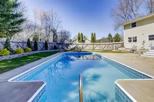 5310 Valley Dr, Mcfarland, WI 53558 - Photo 71