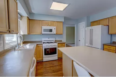 5310 Valley Drive, Mcfarland, WI 53558 - Photo 7