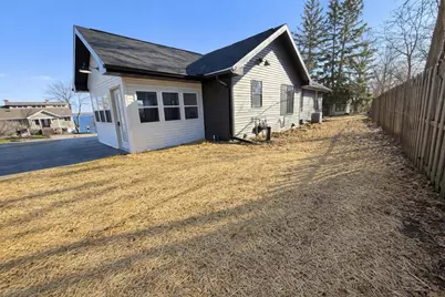3101 Shadyside Drive, Stoughton, WI 53589 - Photo 5