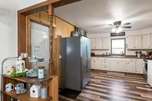 472 North St, Green Lake, WI 54941 - Photo 5