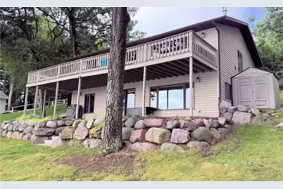 842 E Hiawatha Drive, Lake Delton, WI 53965 - Photo 3