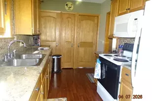 626 W Pleasant St, Portage, WI 53901 - Photo 21