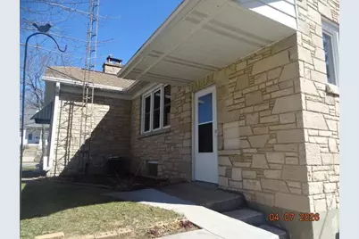 626 W Pleasant Street, Portage, WI 53901 - Photo 17