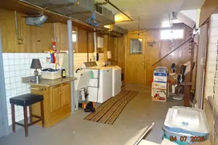 626 W Pleasant St, Portage, WI 53901 - Photo 23