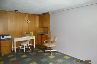 626 W Pleasant St, Portage, WI 53901 - Photo 33