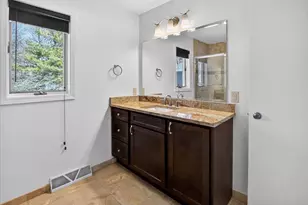 7402 Longmeadow Rd, Madison, WI 53717 - Photo 39