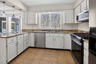 7402 Longmeadow Rd, Madison, WI 53717 - Photo 23