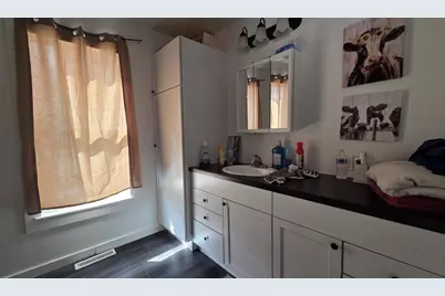 401 E Montgomery Street, Sparta, WI 54656 - Photo 15