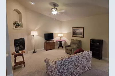 1020 Prospect Avenue #8, Portage, WI 53901 - Photo 3