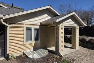 1020 Prospect Ave, Portage, WI 53901 - Photo 5